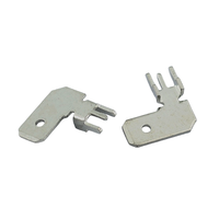 250-62 Plug-in de positionnement de type drapeau (3 broches) Borne de carte de circuit enfichable à trois broches en forme de sept 6.3 mâle