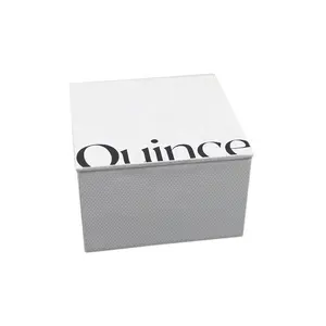 Kadife kese ile beyaz özel Logo dokulu kağıt karton Magneic yüzük takı ambalajı hediye kutusu