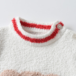 <span class=keywords><strong>Pijama</strong></span> de Forro Polar para Bebé Recién <span class=keywords><strong>Nacido</strong></span>, Mono de Punto Suave con Bordado de Oso, Ribete Rojo, Manga Larga, para Niño <span class=keywords><strong>y</strong></span> Niña, Otoño Invierno - Product Image 3