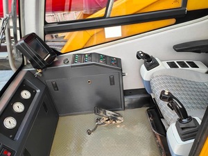 Grue mobile tout-terrain Sany 50t d'occasion en excellent état, équipement de levage de construction robuste à faible nombre d'heures de fonctionnement - Product Image 5