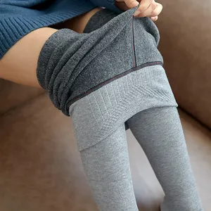 2023 מוצרים במלאי החורף תרמי אנכי פסים תרמית אנכית נשים מכנסיים קצרים גרביונים