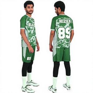 Ensemble de maillots de football personnalisés pour hommes, vert, sublimé, BLAZ 89, polyester à séchage rapide, uniforme de football pour l'entraînement et les clubs - Product Image 1