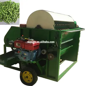 Agriculture Machine Hot Selling Green Peas Picking Machine/ Pea Collecting Machine/ Efficient Green Soybean Pod Picker