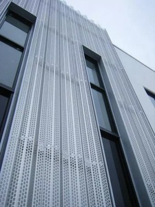 Revêtement métallique décoratif en aluminium perforé pour bardage extérieur de bâtiments de grande hauteur - Product Image 3