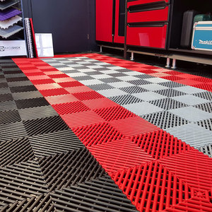 Dalles de sol emboîtables en PVC multifonctionnelles de 1,8 cm d'épaisseur pour <span class=keywords><strong>garage</strong></span> et salle de lavage de voitures, livraison directe - Product Image 1