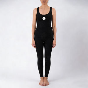 Venta al por mayor de tops sin mangas de punto elásticos y transpirables, personalizados con bordado, de algodón liso, con cuello redondo y acanalados. - Product Image 2