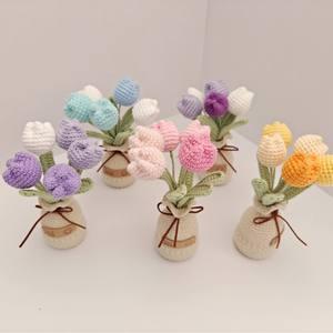Laine crochetée à la main tissée Rose fleur Simulation bureau bonsaï transfrontalier fini ornements tulipe marguerite <span class=keywords><strong>Pot</strong></span> saint valentin - Product Image 2