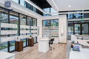 ร้านแว่นตาแบบคีออสพร้อมไฟ LED สำหรับการออกแบบและติดตั้งร้านค้าแบบครบวงจร - Product Image 3