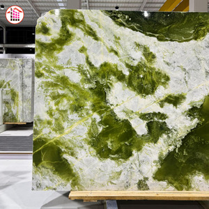 Losa de Cuarcita <span class=keywords><strong>Verde</strong></span> Esmeralda Natural Personalizada, Piedra de Lujo Pulida, Acabado Brillante, para Grandes Villas, Hoteles Comerciales y Proyectos de Ingeniería - Product Image 4