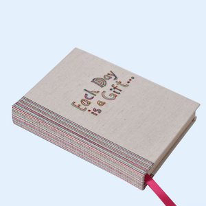 Carte de vœux <span class=keywords><strong>personnalisée</strong></span> en carton avec nom et logo sur mesure, <span class=keywords><strong>couverture</strong></span> gaufrée, pages vierges lignées pour l'école, le bureau, le journaling et les cadeaux - Product Image 6