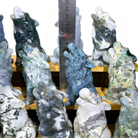 Figurine de loup hurlant en agate mousse naturelle, sculptée à la main, sculpture de loup en cristal, pierre de guérison, statue animale, décoration d'intérieur, cadeau artisanal