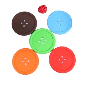 Sevimli renkli PVC düğme şekli fincan Mat mutfak yemek araçları sofra Anti kayma Coaster çay fincanı Mat