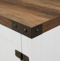 Meuble TV style ferme avec portes battantes et gestion des câbles, console multimédia en bois, vente en gros pour salon et chambre