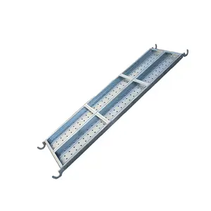 Planches d'échafaudage de vente chaude planche d'acier avec crochets passerelle en acier planches d'acier d'échafaudage spécifiques pour la construction