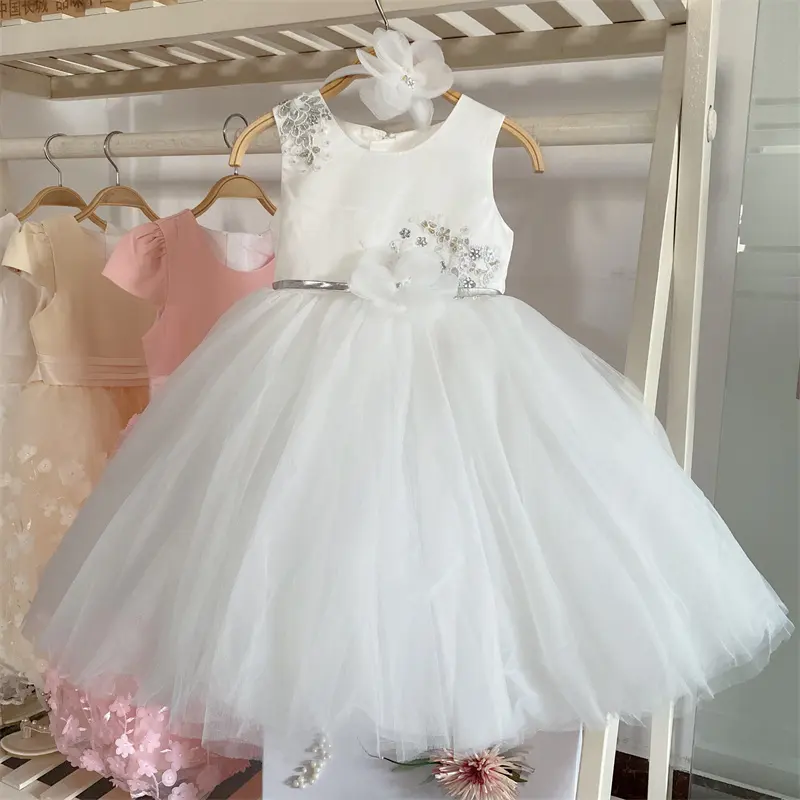 Penjualan laris 2024 gaun anak-anak desain gaun pesta anak perempuan gaya kasual gaun perempuan bunga untuk usia 2 tahun