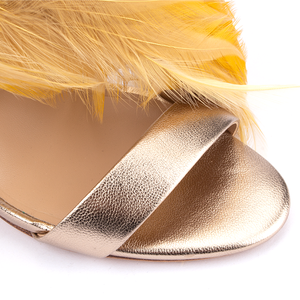 Sandali da Donna di Lusso Personalizzati 2025 <span class=keywords><strong>con</strong></span> Tacco Alto in Vera Pelle, Design di Fabbrica <span class=keywords><strong>con</strong></span> Cinturino a Fibbia e Tacco <span class=keywords><strong>con</strong></span> <span class=keywords><strong>Piume</strong></span> Personalizzato - Product Image 4