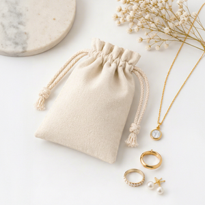 Bolsa de Regalo de Algodón Beige al por Mayor con Cordón, Textura Grabada, Bolsita Pequeña con Borla para Empaque de Regalos - Product Image 2