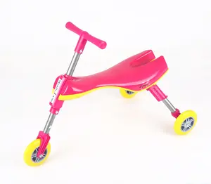 Scuttle Bug Trike สกู๊ตเตอร์เด็ก,ของเล่นฝึกกีฬาของขวัญพับได้สำหรับตะวันออกกลาง Irasel 3ล้อ