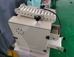 <b>Dumpling</b> Wrapper <b>Machine</b> Household Small Commercial Automatic New Manual Rolling Skin - Product Image 3