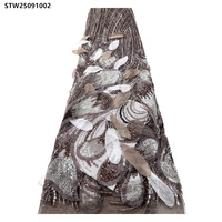 Motif de plumes de luxe fait à la main perlé broderie dentelle tissu conceptions dubaï 3D strass perlé dentelle tissu dentelle garniture tissu