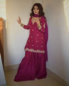 Belle Georgette faite à la main et travail brodé Kurta Sharara Set Designer Sharara Suit Readymade Party Ethnic Wedding Wear - Product Image 6