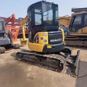 Used Komatsu PC55MR <b>Mini</b> Excavator With Strong Power Suitable For Various Working Conditions sale in Shanghai - Product Image 1