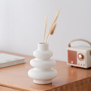 Jarrón decorativo Juego de 2 jarrón con forma de espiral de porcelana blanca Beige florero de cerámica hueco Circular decoración de Adorno - Product Image 6