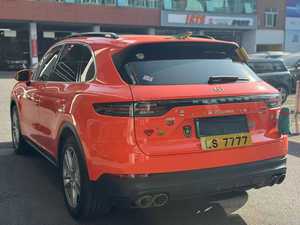 2017-2025 Utilisé pour <span class=keywords><strong>Cayenne</strong></span> <span class=keywords><strong>E</strong></span>-<span class=keywords><strong>Hybrid</strong></span> |   SUV hybride de luxe haut de gamme, conduite à gauche, Dark Turbo, service d'exportation tout-en-un, Bangladesh - Product Image 1