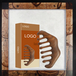 Peigne de massage du cuir chevelu ovale en bois écologique avec logo personnalisé, brosse à cheveux en bois de santal Gua Sha pour la croissance des cheveux, pour femmes et hommes, avec poils - Product Image 1
