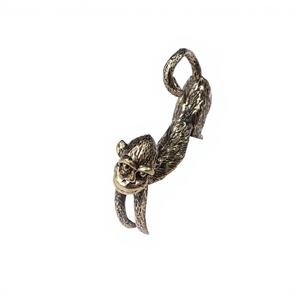 Anneaux de serviette décoratifs élégants et luxueux en aluminium écologique avec couleurs personnalisées pour la décoration de table de mariage et de salle à manger - Product Image 1