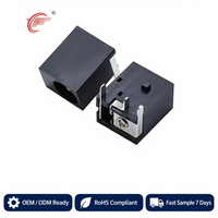 Vente directe d'usine Prise d'alimentation CC DC044-2.0-Fer 3 broches Femelle Rectangle Broche Boîtier PBT pour PCB RoHS