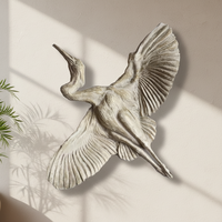 Décoration murale en fonte d'heron volant Megbond, cadeau idéal pour femme, plaque murale décorative en métal pour la maison, figurine de style côtier