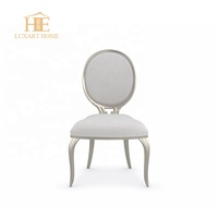 Chaise de salle à manger Louis au design moderne en bois massif de haute qualité pour la maison, le bar ou la restauration