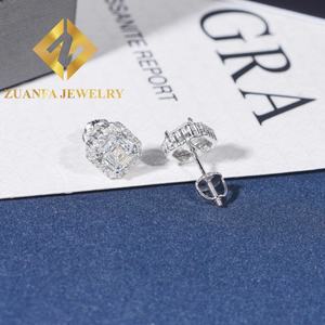Boucles d'oreilles clous carrées luxueuses et tendance en argent sterling 925 avec moissanite taille Asscher VVS - Product Image 4