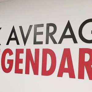 Materiales <span class=keywords><strong>para</strong></span> Carteles de PVC Impermeables Autoadhesivos Removibles Formato Rollo de Vinilo Grande PVC Brillante Autoadhesivo - Product Image 2