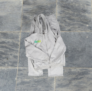 Conjunto Deportivo de Invierno para Hombre, Personalizado, Ecológico, Transpirable, de Poliéster/Algodón Grueso, Corte Regular, Sudadera con Capucha y Pantalones Jogger Largos - Product Image 4