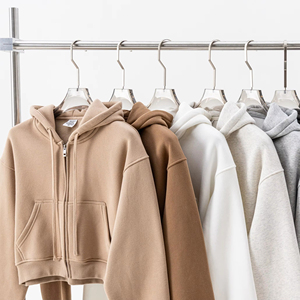 <span class=keywords><strong>Sweat</strong></span> <span class=keywords><strong>à</strong></span> <span class=keywords><strong>Capuche</strong></span> Court Zippé Personnalisé et <span class=keywords><strong>Uni</strong></span> pour <span class=keywords><strong>Femme</strong></span>, en Molleton de Coton Lourd, Style Streetwear, Veste Manteau Blouson Zippé pour Filles Tendance - Product Image 1