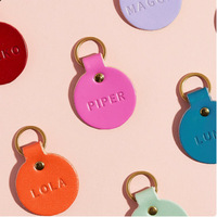 Étiquette de bagage ronde en cuir personnalisée avec logo, porte-clés gravé, étiquette de sac, fabrication OEM, étiquette de voyage pour cadeaux