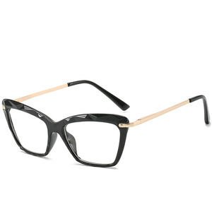 Gafas de Sol Multifacéticas con Cristal Ojo de Gato y Protección Anti Luz Azul para Mujer, Montura de Gafas con Lentes Transparentes, Estilo Urbano Moderno para Mujer Europea - Product Image 2