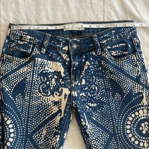 Jeans <span class=keywords><strong>Femme</strong></span> en Gros, Denim Lavé Élastique à Coupe Slim, Imprimé Floral, Fabricants de Jeans True Religion - Product Image 4