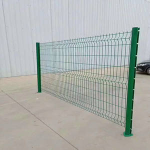 Paneles de Cerca Metálica Curva 3D para Exteriores, Malla Cuadrada Galvanizada Resistente a la Intemperie - Product Image 1