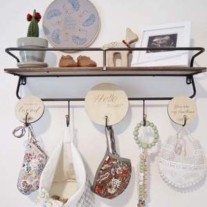 Cartes de <span class=keywords><strong>grossesse</strong></span> gravées personnalisées 13 annonces de jalons mensuels en bois de fée double face fabriquées à la main pour bébé - Product Image 5