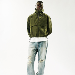 เสื้อแจ็คเก็ตไนลอนริปสตอปแบบกันน้ำ ปรับแต่งได้ ทรงครอป ป้องกันลม - Product Image 5