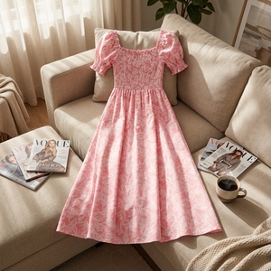 <span class=keywords><strong>Robe</strong></span> midi personnalisée pour <span class=keywords><strong>femme</strong></span>, rose poudré, à motifs floraux, col carré, manches courtes bouffantes à volants, corsage smocké et froncé, fabrication OEM - Product Image 4