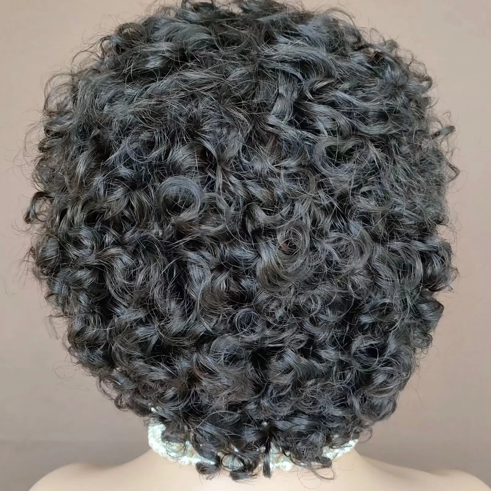 Yüksek kaliteli peri bukleler insan saçı sıcak satış peri kesim tam dantel peruk siyah kadın hızlı teslimat brezilyalı takma saç