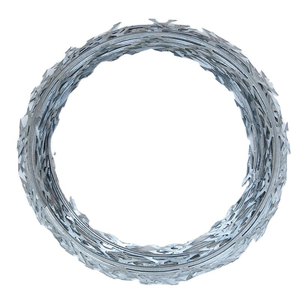 Fil barbelé concertina de sécurité, fil de fer concertina à lames, fil barbelé en spirale, galvanisé à chaud, pour applications de sécurité - Product Image 1
