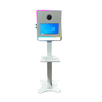 Photomaton intelligent avec grand miroir et logiciel, compatible caméra/iPad/appareil photo reflex, capacité 6-9 personnes, charge maximale 350 kg, avec flight case