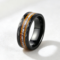 Bague de mariage en carbure de tungstène noir martelé de 8 mm pour homme, incrustation bois et bois de cerf, vente en gros, bijoux de mode personnalisés OEM/ODM