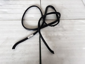 저렴한 가격 자동 창 앞 유리 고무 씰 스트립 5206015-C6100 - Product Image 6