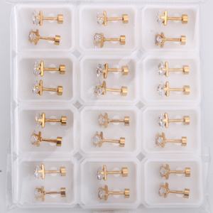 Boucles d'oreilles personnalisables motif triangle diamant, spirales en or 18 carats pour cartilage, boucles d'oreilles en acier inoxydable pour femmes - Product Image 6